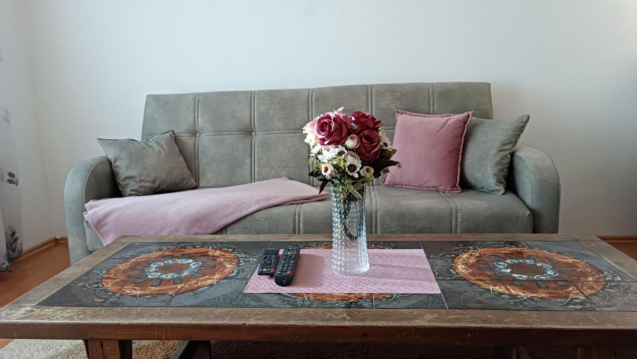 פרישטינה City Park Apartments מראה חיצוני תמונה